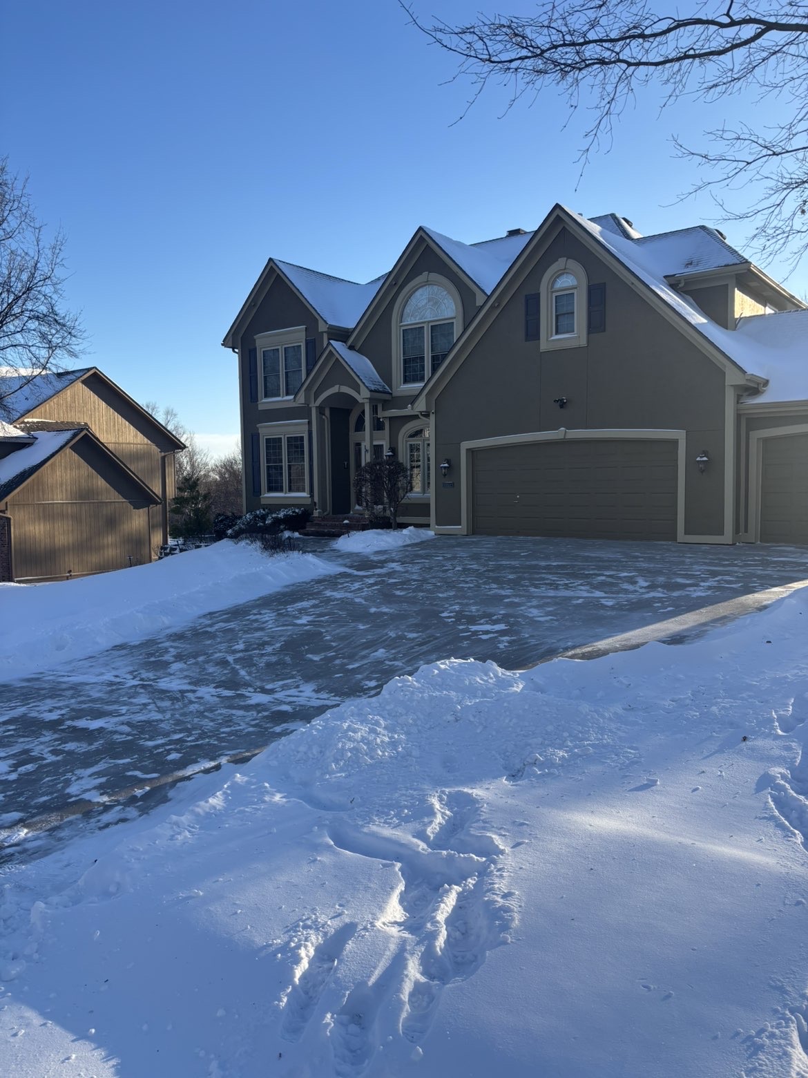Winter Driveway Clearing